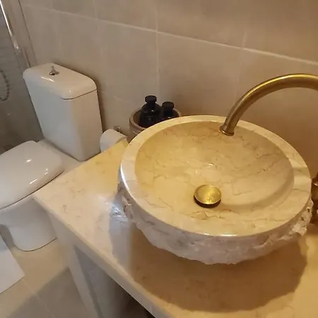 וילה Traditional House In Asfendiou