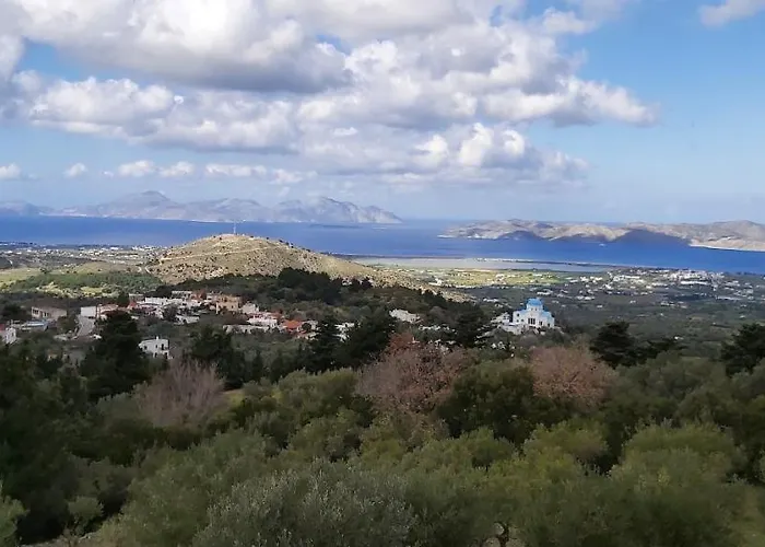 Traditional House In Asfendiou Βίλα