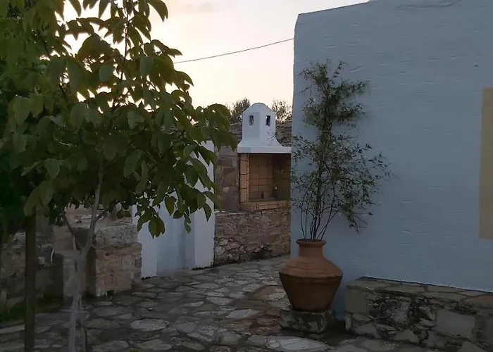 Traditional House In Asfendiou Villa